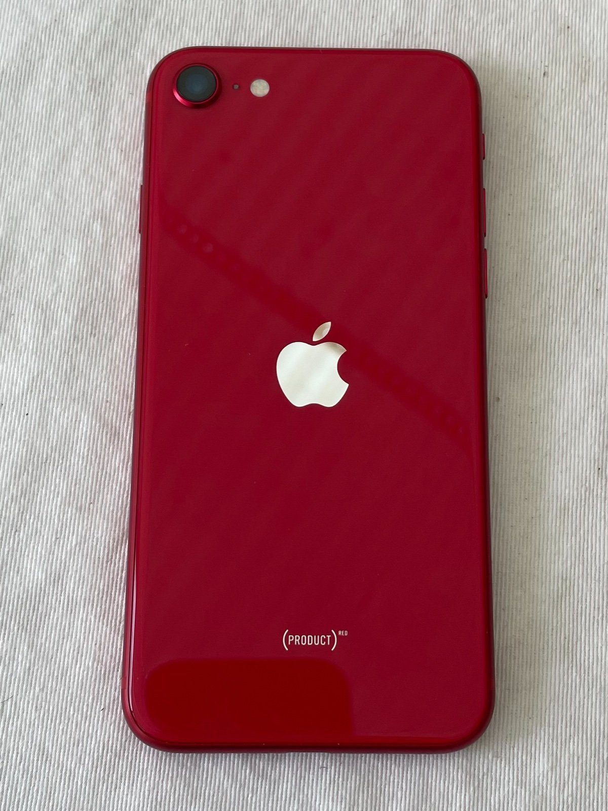 iPhone SE (2nd generation)の製品画像